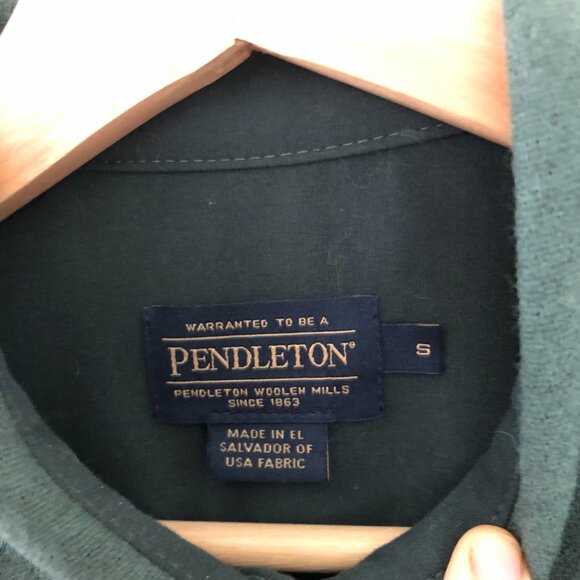 Pendleton button-up - Small - Picture 3 of 4